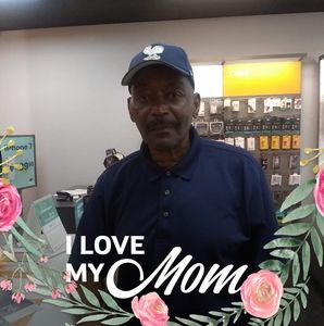 Meet your Posher, Dennis